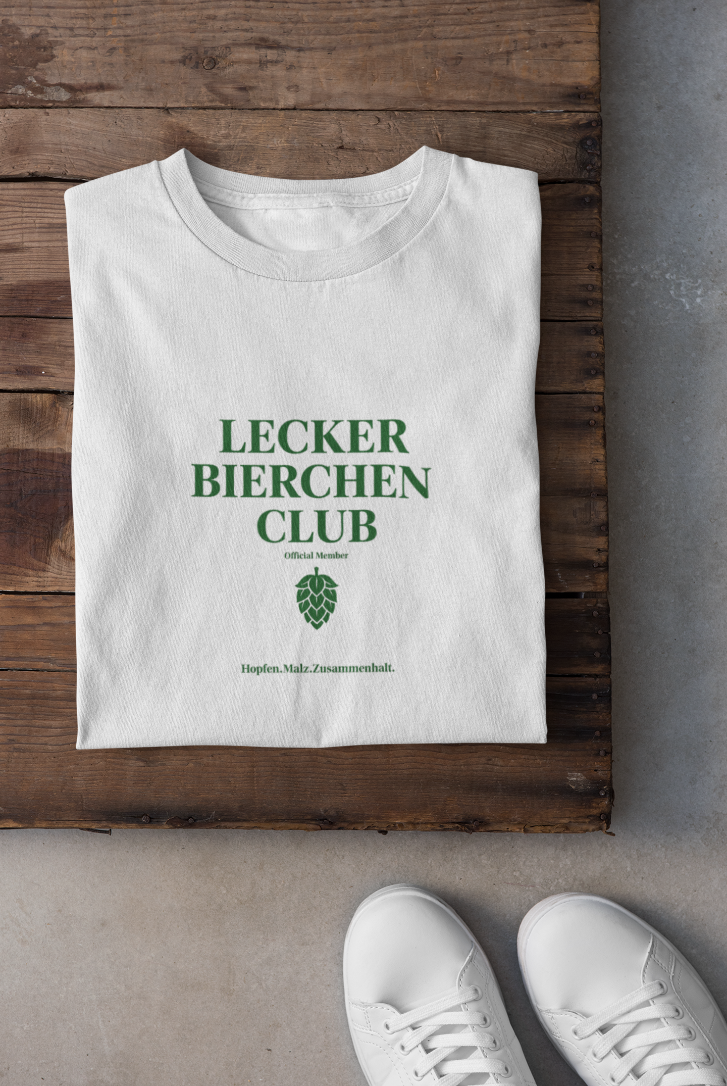 Lecker Bierchen Brustprint - Premium Unisex T-Shirt